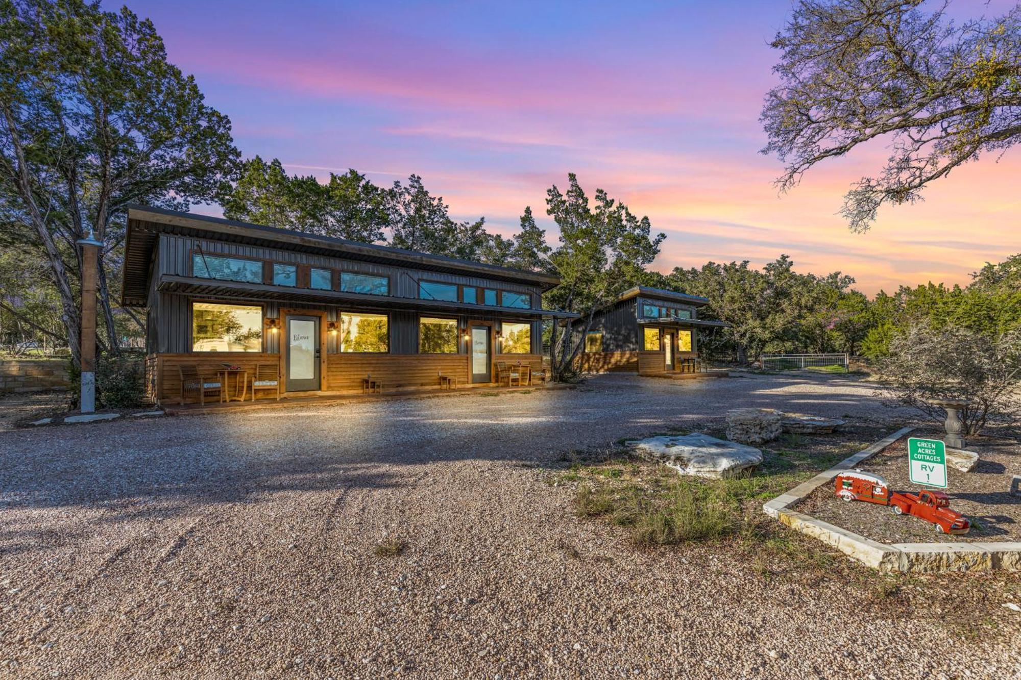 7A Ranch Hotel Wimberley Eksteriør billede