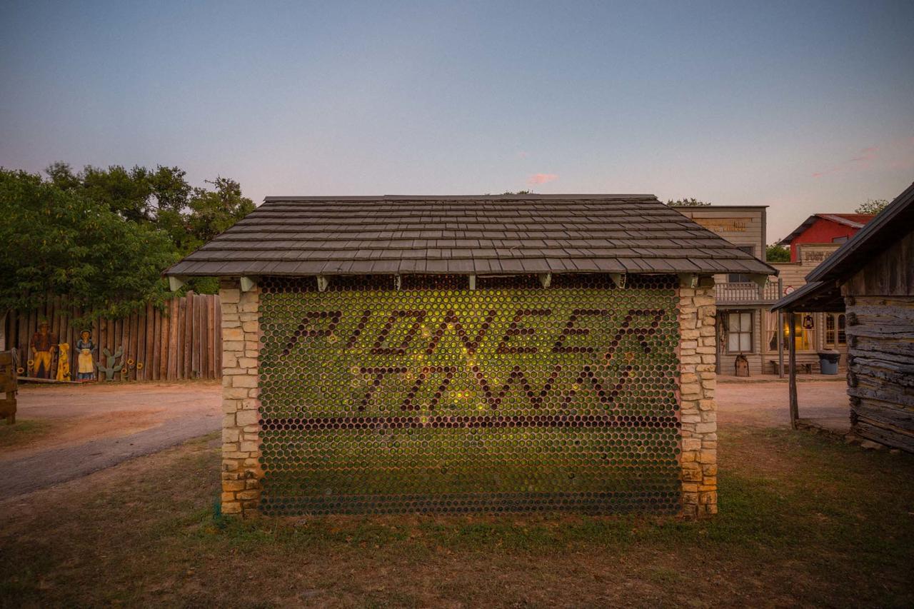 7A Ranch Hotel Wimberley Eksteriør billede